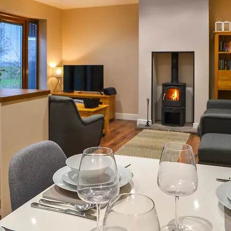 Little Acres Holiday home